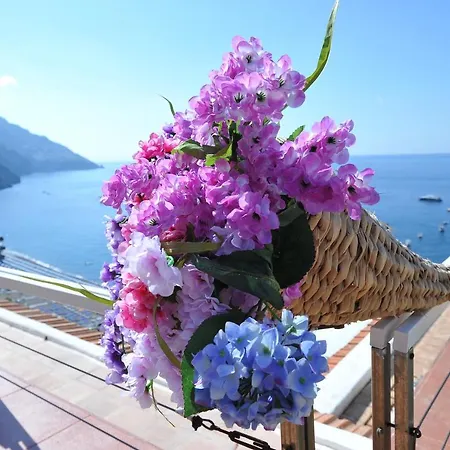 Casa Patty...breath-taking View! 波西塔諾